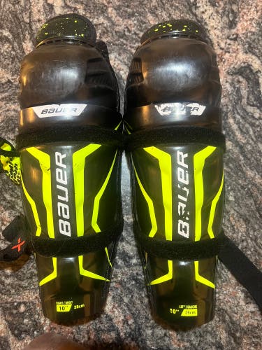 Junior Bauer 10" Shin Pads (Used)