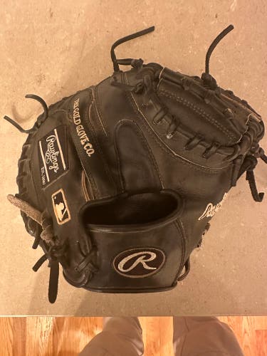 2024 Rawlings Heart of the Hide RH Catcher's Baseball Glove 33" (Used)