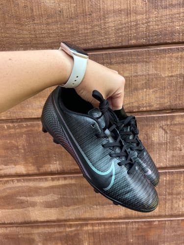 Nike Football Cleats 8.5