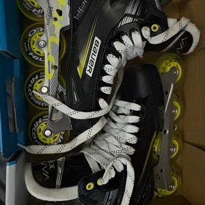 2024 Bauer Vapor 3X Hockey Skates Wide Width 8 (New)