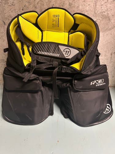 Senior XXL Warrior Ritual X3 Pro+ Hockey Goalie Pants (Used)