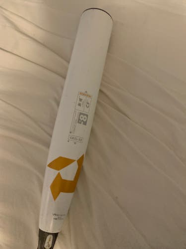 2022 DeMarini CF Zen Composite USSSA Certified Bat (-8) 22 oz 31" (Used)