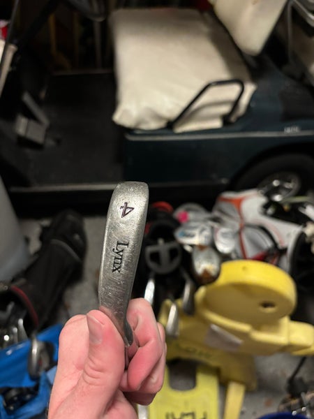 Women's Lynx 4 iron Right Handed Ladies Flex Graphite Shaft (Used)
