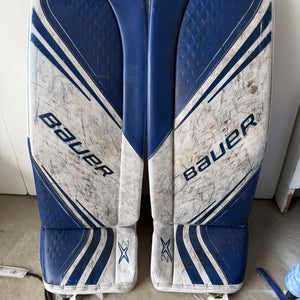 Medium Bauer Goalie Leg Pads Pro Stock (Used)