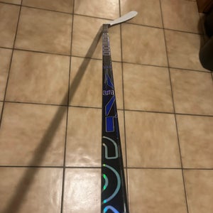 Connor bedard pro stock tpm pro stick
