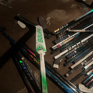 Senior Bauer Hyperlite 2 Regular Goalie Stick 26" Paddle Pro Stock (Used) Jake oettinger