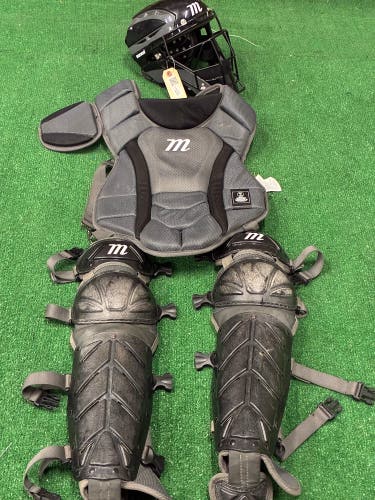Marucci Catcher's Set (Used)