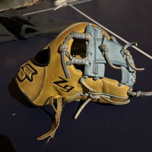 2023 SSK z9 RH Infield Baseball Glove 11.5" (Used)