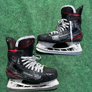 Senior Bauer Vapor 2X Hockey Skates (Regular) Size 9 (Used)