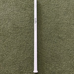 White Carbon Fiber Showtime Lacrosse Shaft