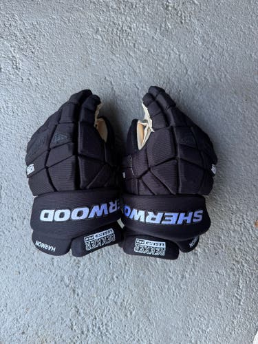 Sher-Wood Rekker Legend Pro Gloves 13" Pro Stock (New)