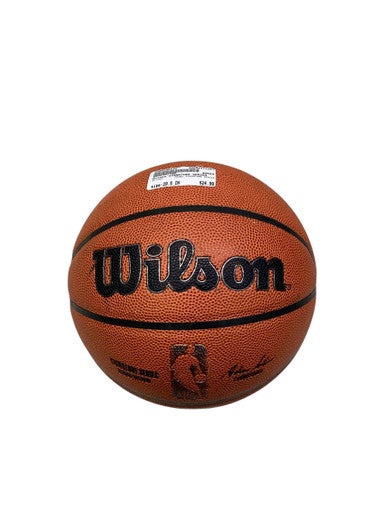 Used Wilson SIGNATURE SERIES Basketball Adult Outdoor 29 1/2" 11347-S000256418