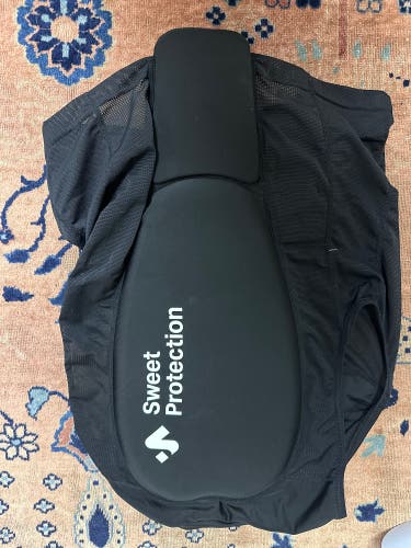 CLEAROUT! Medium Sweet Protection Flexible Back Plate (Used)