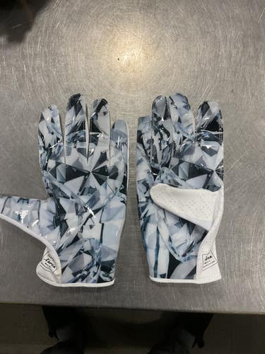 Used Cutters GAME DAY RECEIVER GLOVES FB Gloves White L/XL 11614-S000222253