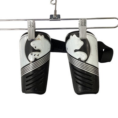 Used Puma Soccer Shin Guards Junior Black And White MD 11760-S000082634