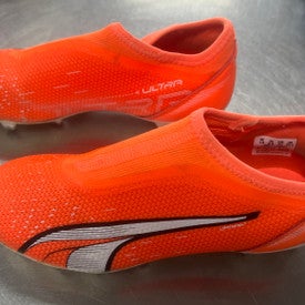 Used Puma Soccer Cleats Orange Junior 02.5 11497-S000152425