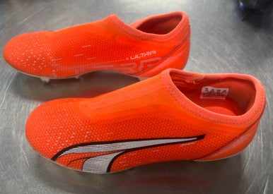 Used Puma Soccer Cleats Orange Junior 02.5 11497-S000152425