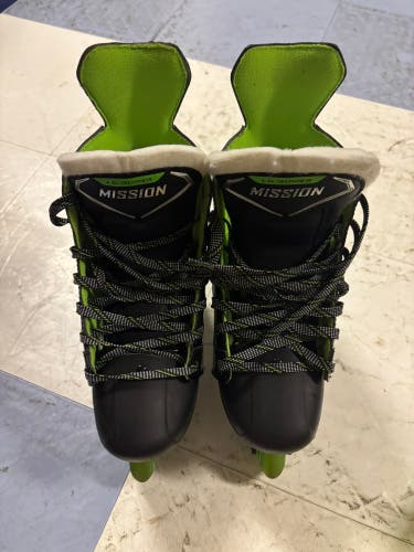 Mission Lil Ripper Inline Skates Regular Width Size 5 (Used)