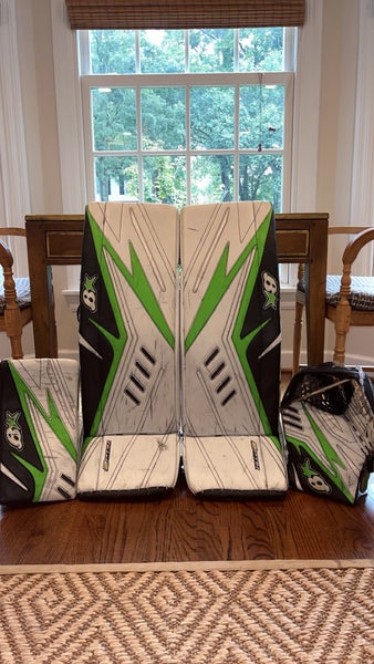 35" Brian's Optik 2 Custom Goalie Full Set (Used)