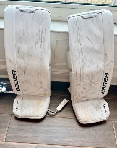 32" Bauer Supreme M5 Pro Goalie Leg Pads (Used)