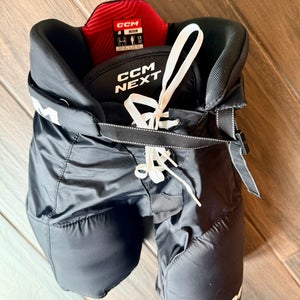 Men's Junior Medium CCM Next Hockey Pants (Used)