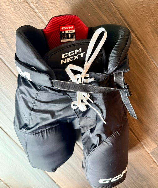 Men's Junior Medium CCM Next Hockey Pants (Used)