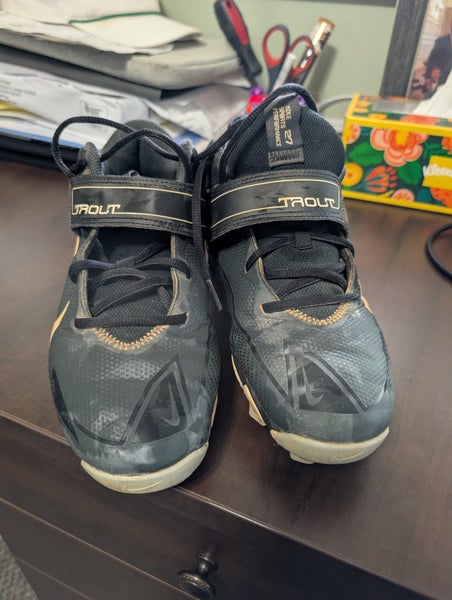 Black Kid's 6Y (Big Kids / Youth) Youth Nike Trout (Used)