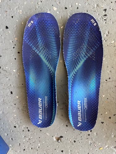 Bauer Aetrex Hockey Skate Orthotic Insoles- Fit B size 2 (USED)