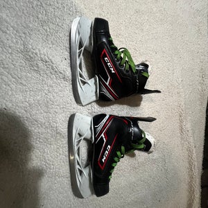 CCM JetSpeed FT340 Hockey Skates Size 1 (Used)