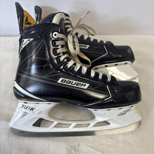 Senior Size 9 EE Bauer Supreme S180 Ice Hockey Skates. Excellent Condition!!!