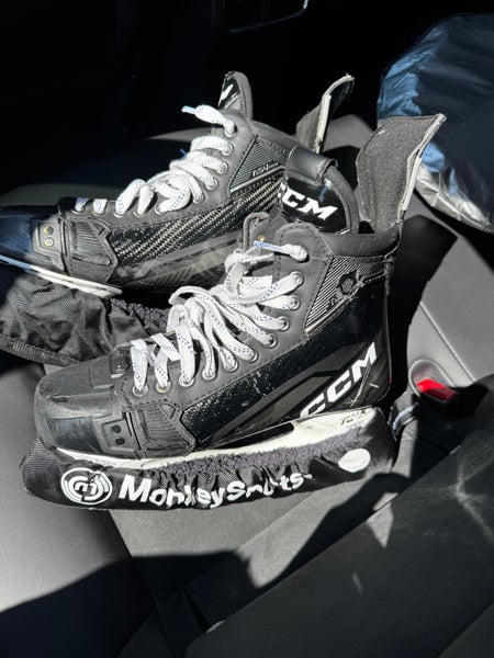 CCM AS-V Pro Hockey Skates 11 (Used)