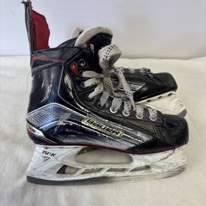 Int Size 5 Bauer Vapor X800 Ice Hockey Skates