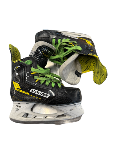 Used Bauer M4 Junior Hockey Skate Junior 03 11769-S000029156