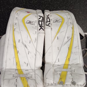32" Reebok Premier Series II Goalie Leg Pads (Used)
