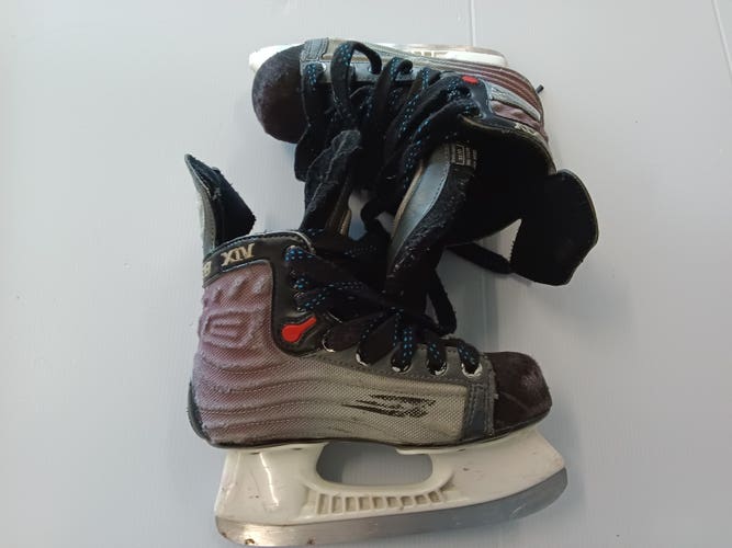 Bauer Hockey Skates Size 1 (Used)
