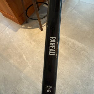 Senior Bauer Pro Custom Right Handed Hockey Stick Pro Stock (Used)