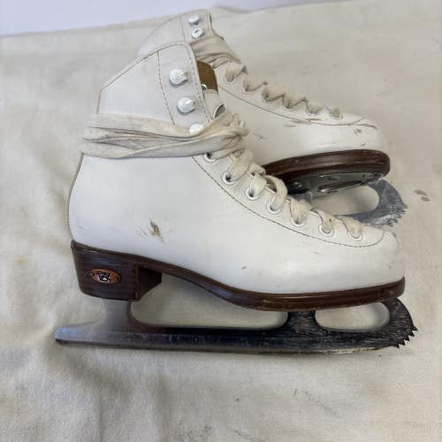 Youth Junior Size 1 Riedell White Figure Ice Skates