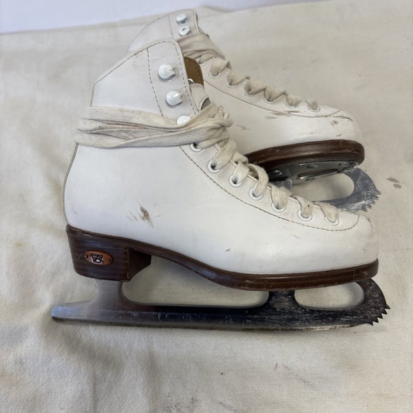 Youth Junior Size 1 Riedell White Figure Ice Skates