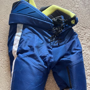 Pro Stock Hockey Warrior alpha Hockey Pants Toronto Maple Leafs