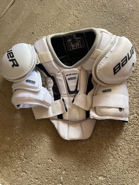 Pro Stock Hockey Bauer Pro Series Shoulder Pads Large