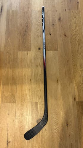 Senior Bauer Bauer Vapor League Right Handed Hockey Stick P92 Pro Stock (Used)