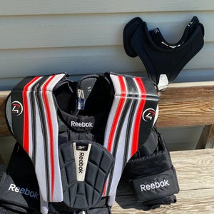 Small Reebok P4 Goalie Chest Protector (Used)