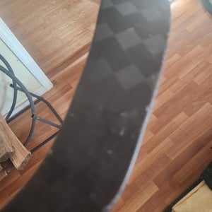 Junior CCM JetSpeed FT5 Pro Right Handed Hockey Stick P28 (Used)