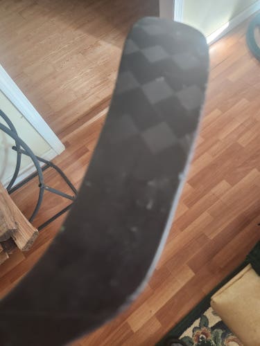 Junior CCM JetSpeed FT5 Pro Right Handed Hockey Stick P28 (Used)