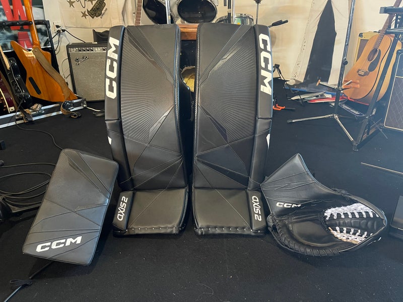 33" 2024 CCM Axis XF Pro Regular Goalie Full Set Pro Stock (Used)