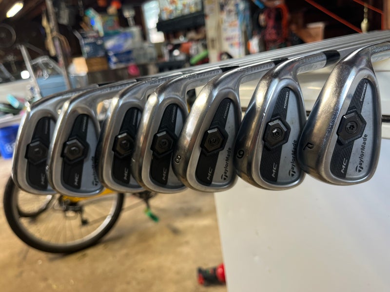 Men's TaylorMade 2011 Tour Preferred MC Right Handed Iron Set Stiff Flex 7 Pieces Steel Shaft (Used)