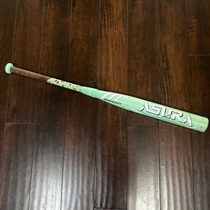 2026 Marucci Asura Composite Bat (-9) 24 oz 33" (Used)