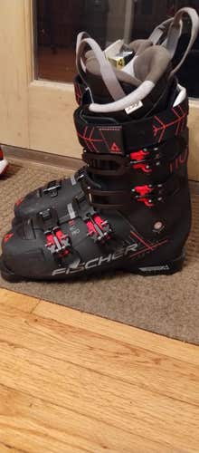 Mondo 26 & 26.5 Unisex Fischer All Mountain My RC Pro 110 VFF Ski Boots Medium Flex (Used)