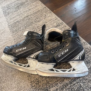 CCM 9040 Hockey Skates 11 (Used)