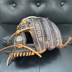 Wilson A1000 RH Baseball Glove 11.5" (Used)